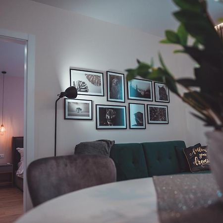Tam Skanderbeg Square City Center Apartment No2 Tirana Kültér fotó