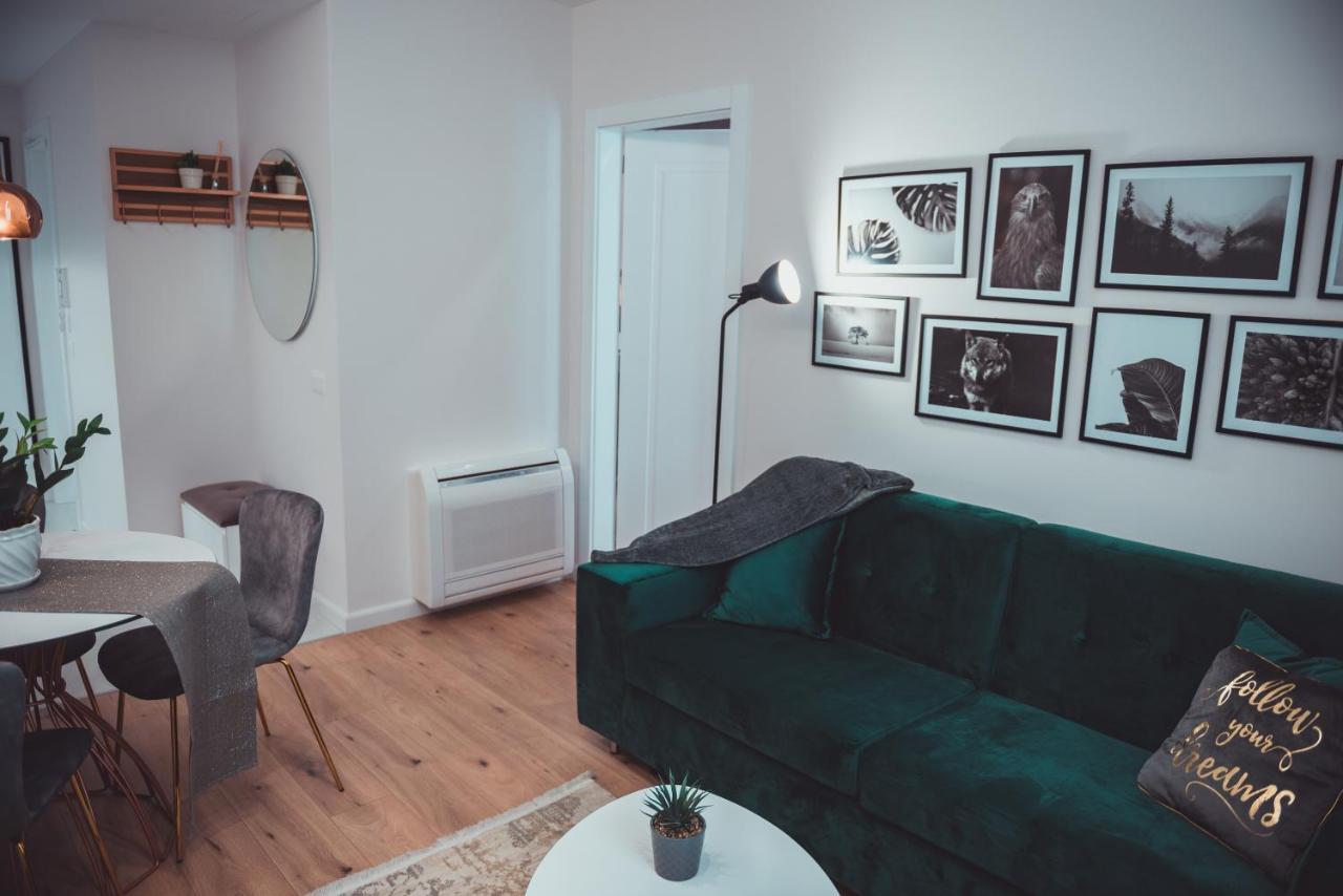 Tam Skanderbeg Square City Center Apartment No2 Tirana Kültér fotó
