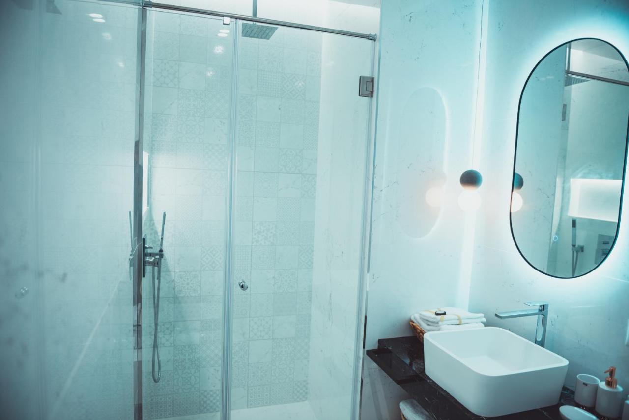 Tam Skanderbeg Square City Center Apartment No2 Tirana Kültér fotó