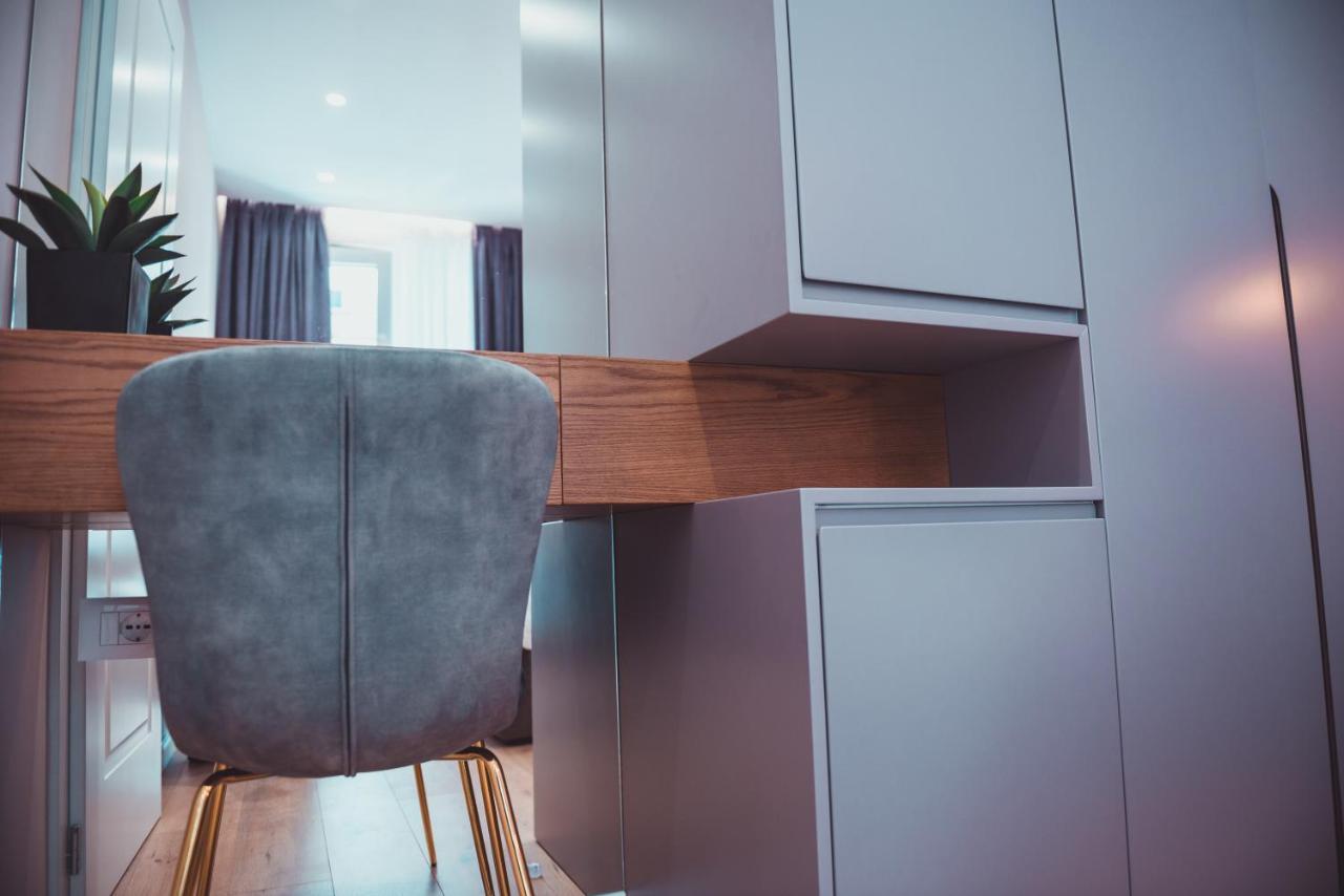 Tam Skanderbeg Square City Center Apartment No2 Tirana Kültér fotó