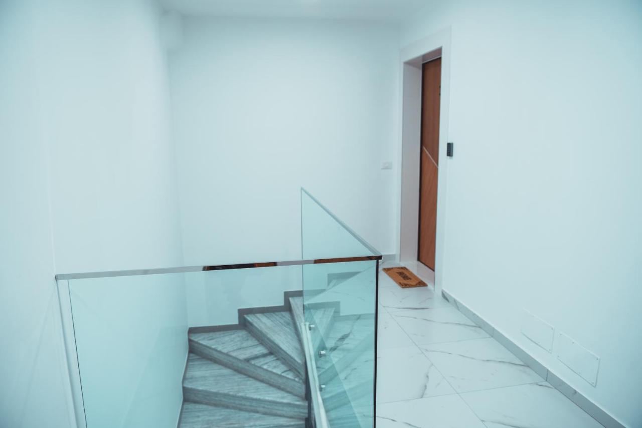 Tam Skanderbeg Square City Center Apartment No2 Tirana Kültér fotó