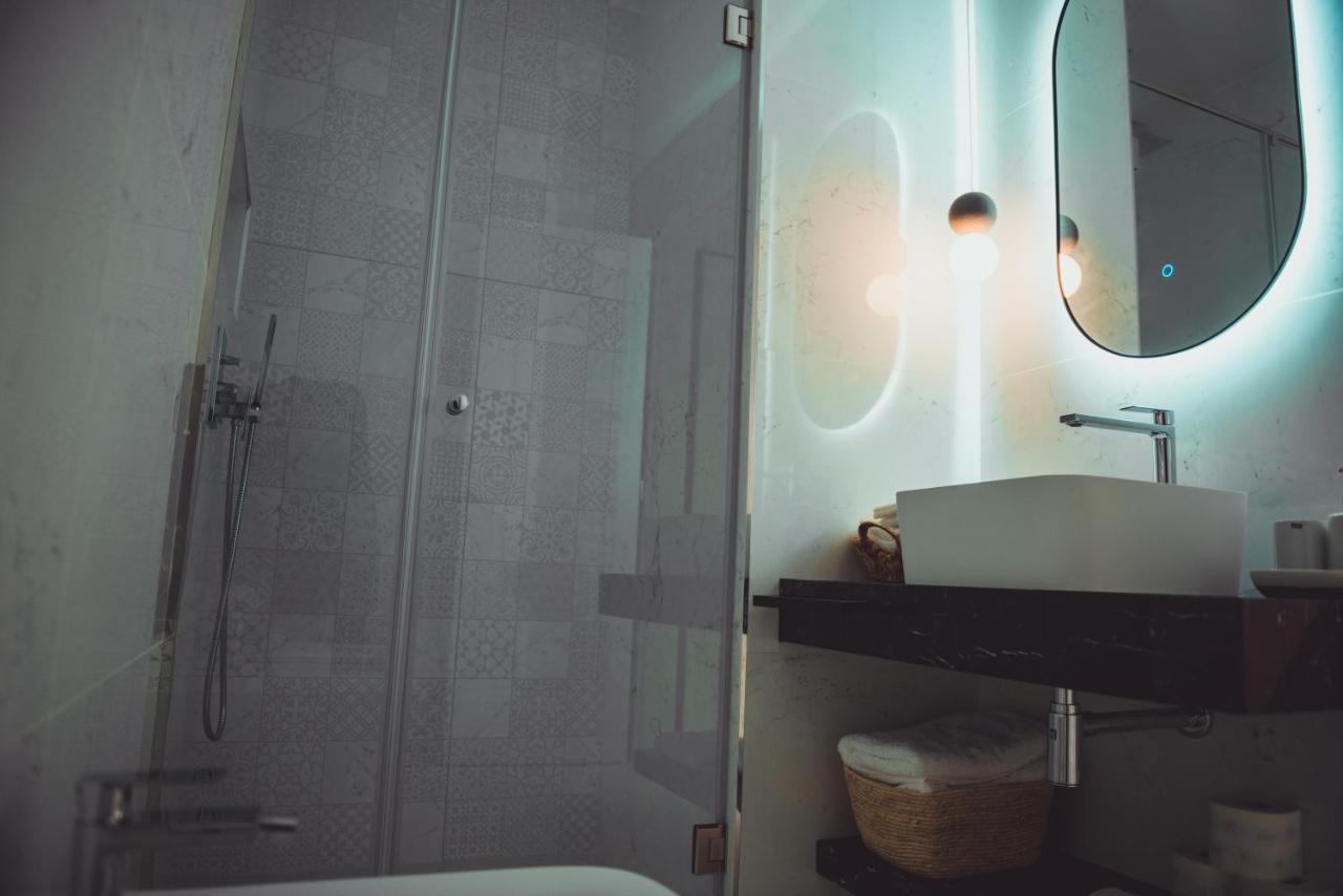 Tam Skanderbeg Square City Center Apartment No2 Tirana Kültér fotó